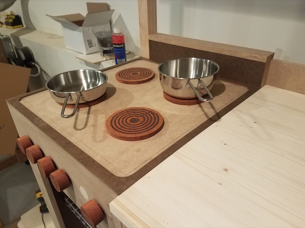 Child's party kitchen set photo 2